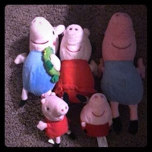 Props pig plush lot